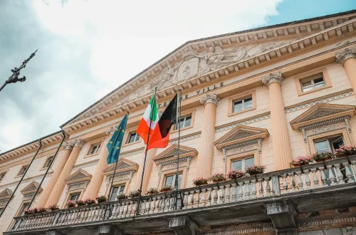 Constitutional court of Italy examines limits on the right to citizenship: photo of the town hall of Aostra, the Hôtel de Ville