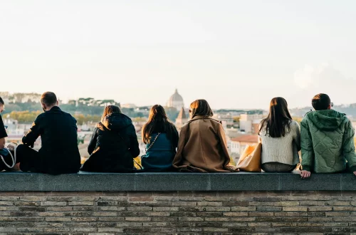 Disadvantages of italian citizenship: Group of people on the orange garden in Rome