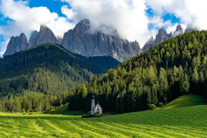 Explore the hidden gems in Italy—charming towns and unique destinations beyond Rome, Florence, and Venice.