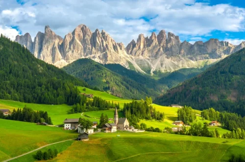 Discover the beauty of the Italian Alps, from scenic hiking trails to charming mountain villages and unforgettable outdoor adventures.