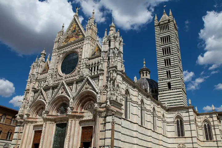 Italian citizenship by ancestry: Photo of Duomo di Siena (Siena Cathedral) in Siena, Tuscany