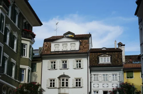 Italian citizenship by descent - first steps: Photo of historical buildings in the Italian comune of Bolzano