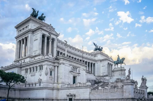 Italian citizenship lawyer cost: Side photo of the Victor Emmanuel II Monument