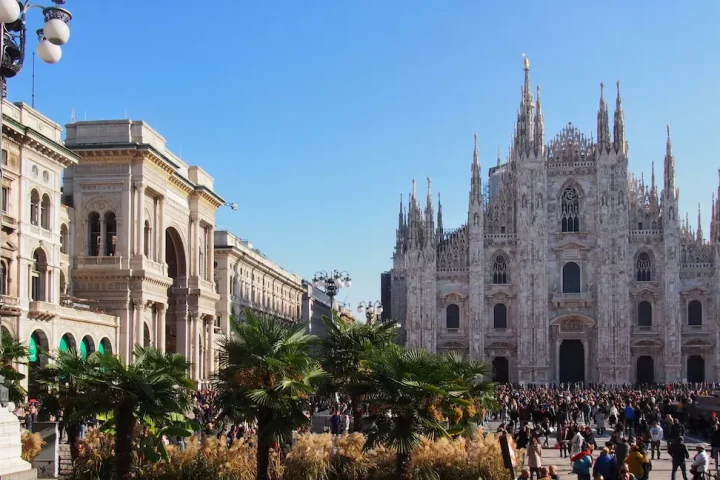 Italian citizenship qualifications: Photo of Duomo di Milano