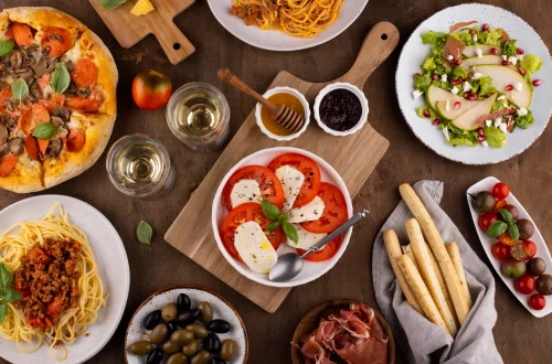 Click here to discover essential Italian food traditions every American should know—from regional dishes to dining customs.