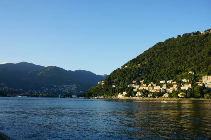 Italian last names: Photo of lake Como or Lario in Lombardy, Italy.