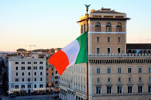 What is Jus Soli and how it works in different countries: Photo of the Italian flag in Rome