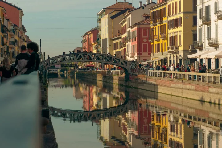 Moving to Italy: People walking around in Naviglio Grande, Milan