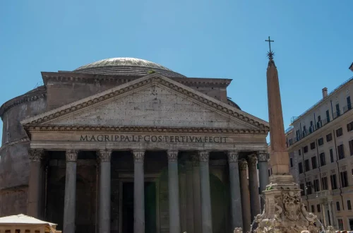 Front photo of the Pantheon's entrance in Rome